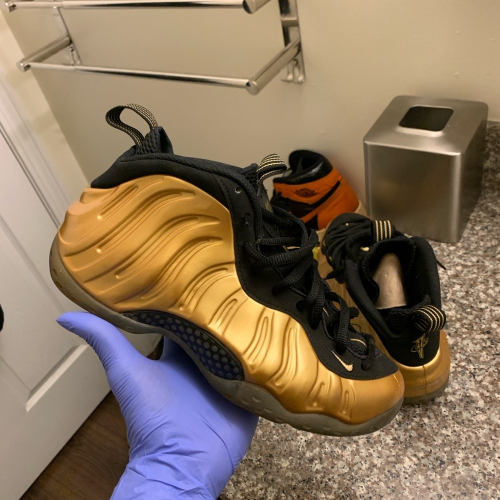 Foamposite Mettalic Gold